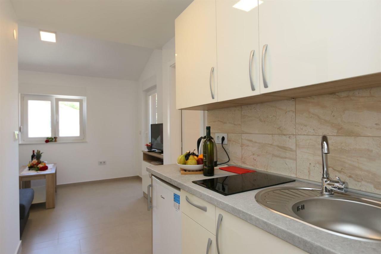 Apartments Maric-Hlapa Soline  Extérieur photo