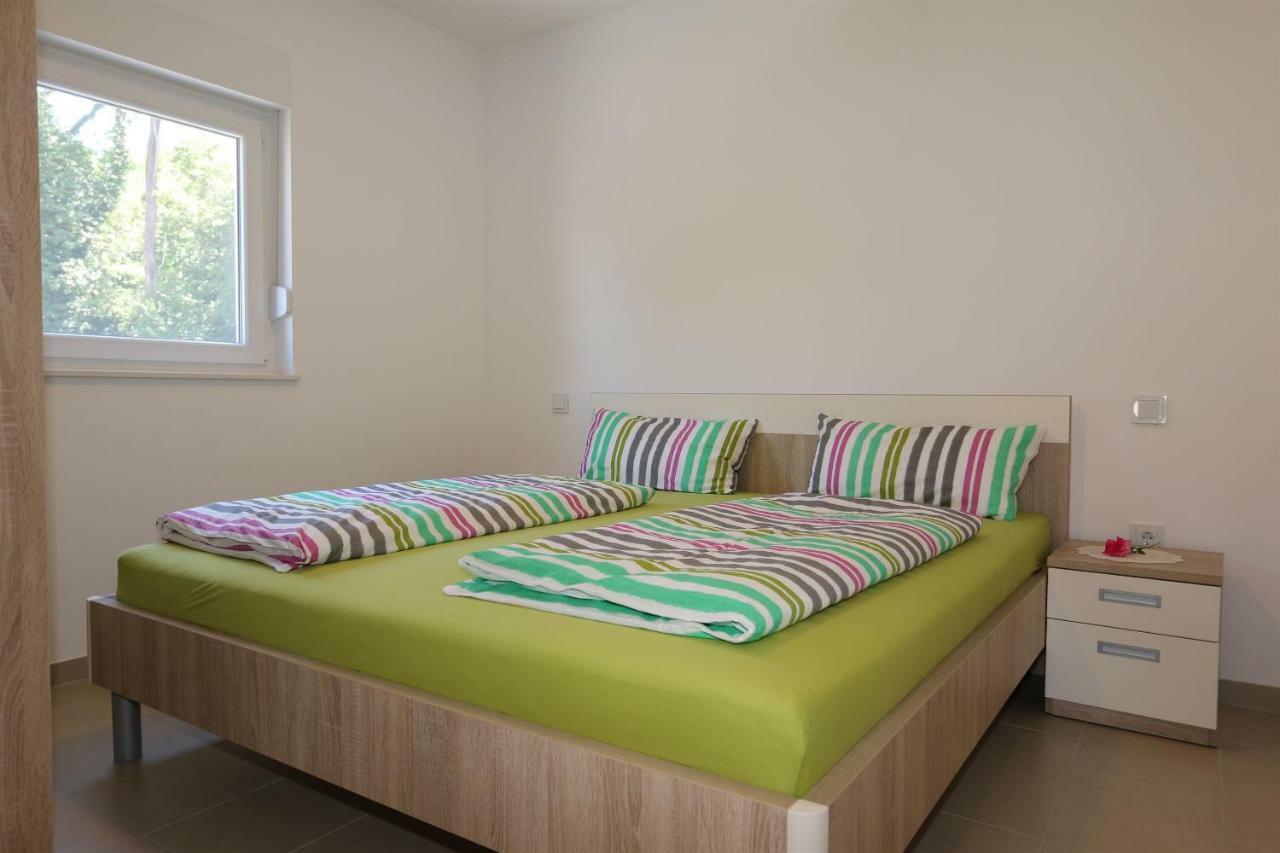 Apartments Maric-Hlapa Soline  Extérieur photo